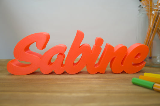 Personalisiertes Namensschild mit frei wählbarem Schriftzug, ideal für den Schreibtisch