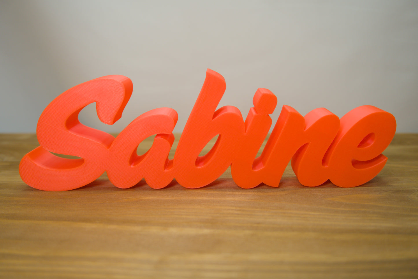 Personalisiertes Namensschild, Farbe des Namens individuell wählbar, ideal für Büro oder Home-Office