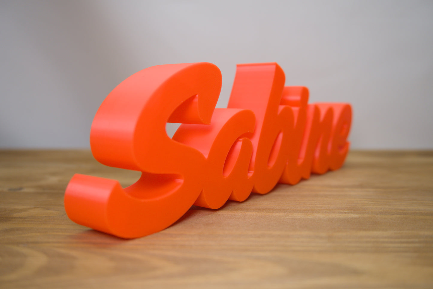 Personalisiertes Namensschild, Name und Schriftfarbe anpassbar, perfekt für den Schreibtisch
