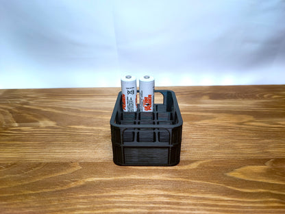 Lustiger und funktionaler Batteriespender in Bierkistenform, farblich individuell gestaltbar