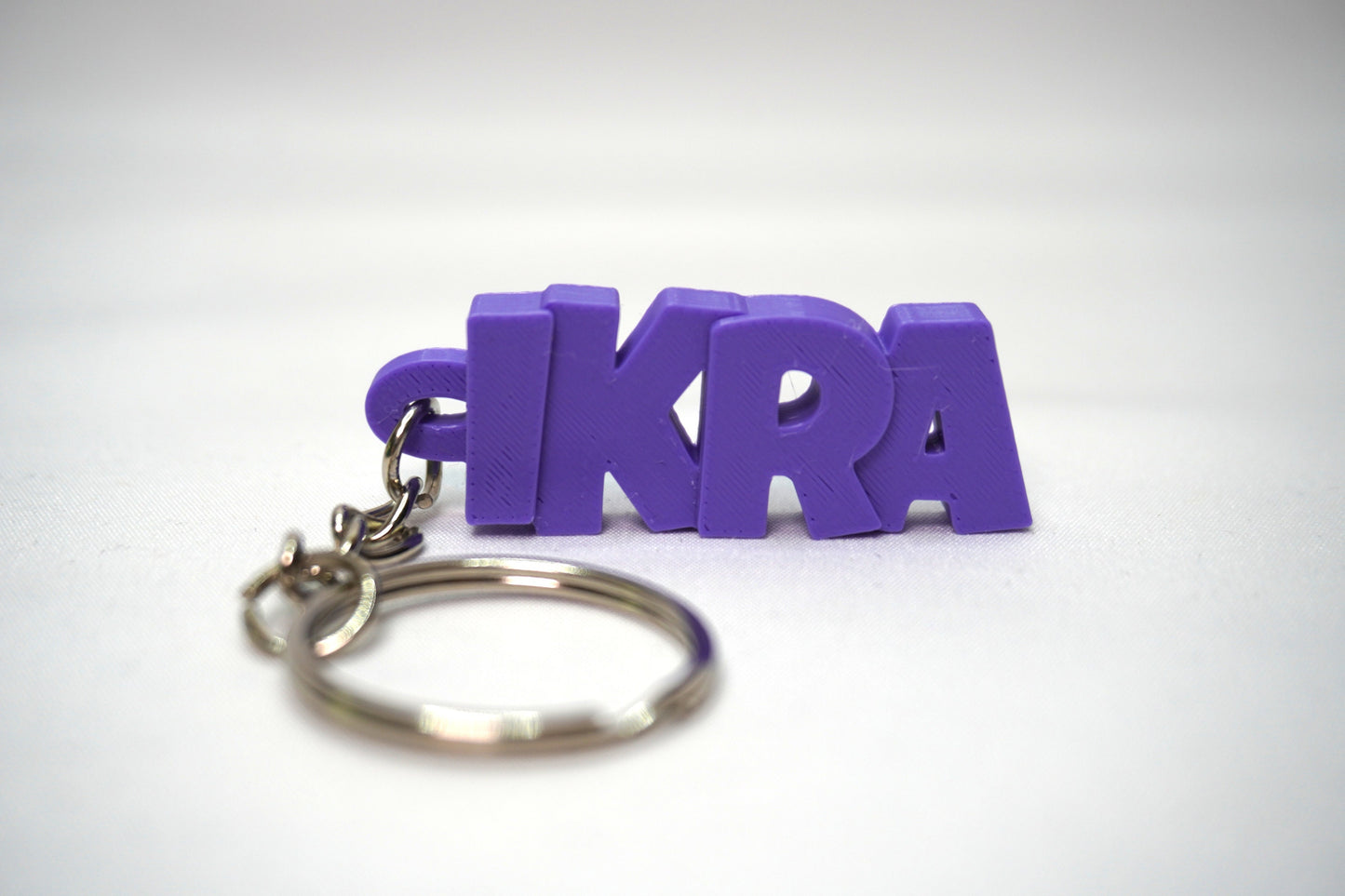 Personalisierter Schlüsselanhänger "Lucky" mit Namen –  Farbe und Name frei wählbar